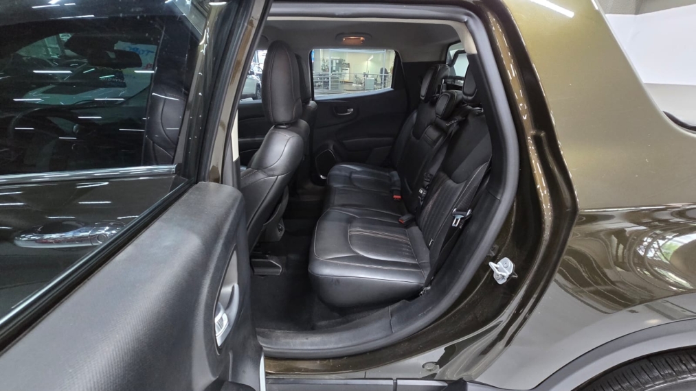 fiat toro 2.0 16v turbo diesel volcano 4wd at9 4p automatico 201712
