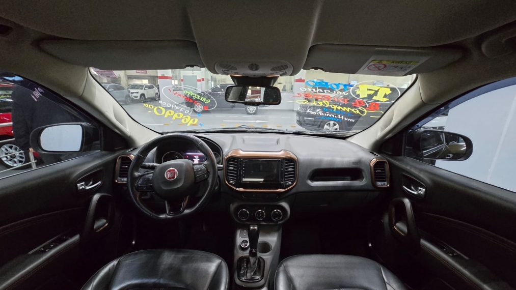 fiat toro 2.0 16v turbo diesel volcano 4wd at9 4p automatico 201710