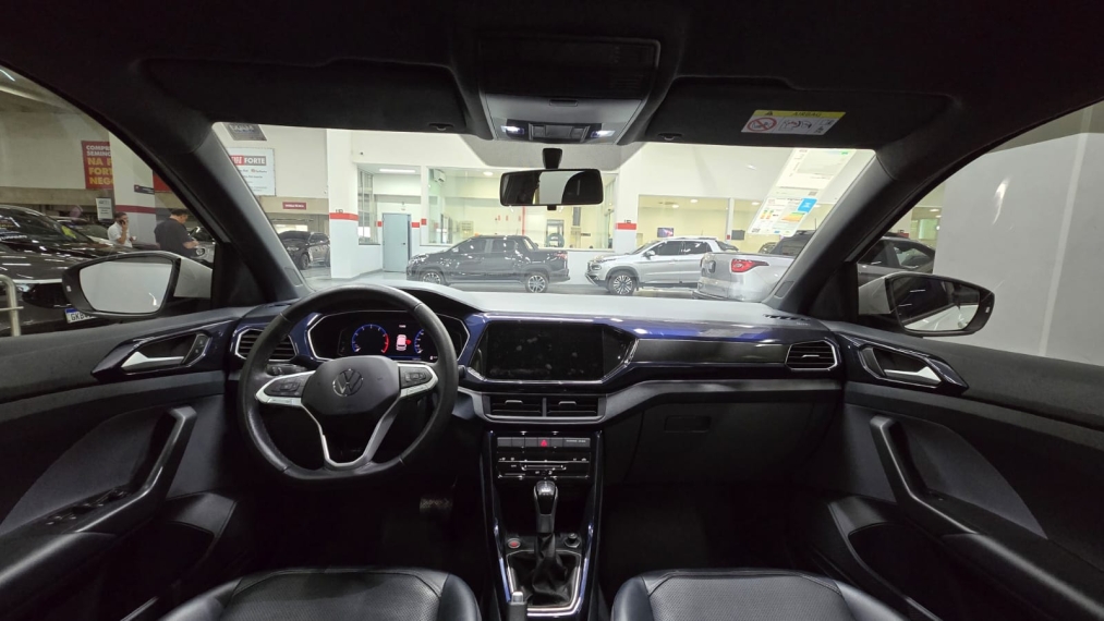 volkswagen t-cross 1.0 200 tsi total flex comfortline automatico 4p 202310