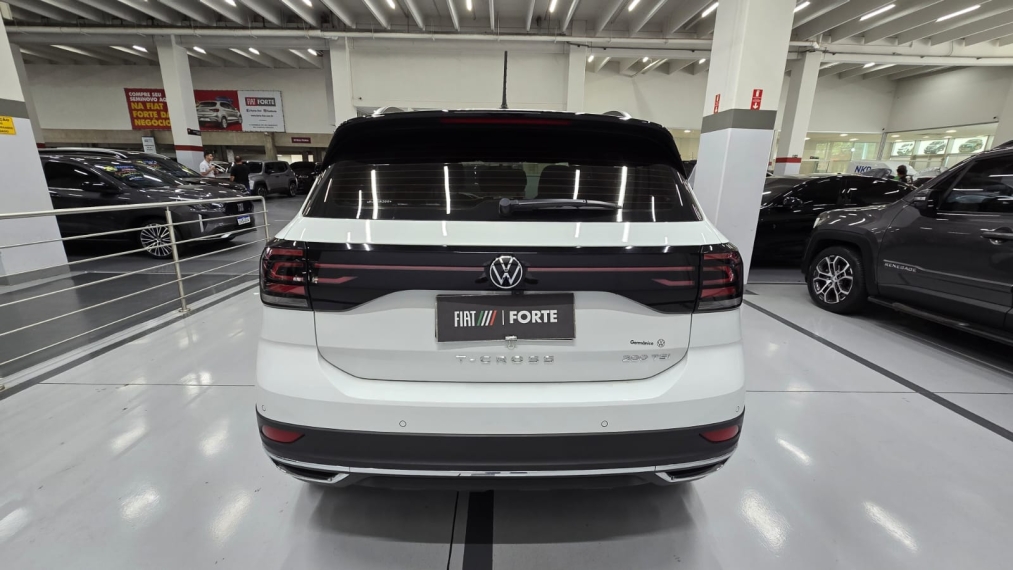 volkswagen t-cross 1.0 200 tsi total flex comfortline automatico 4p 202314