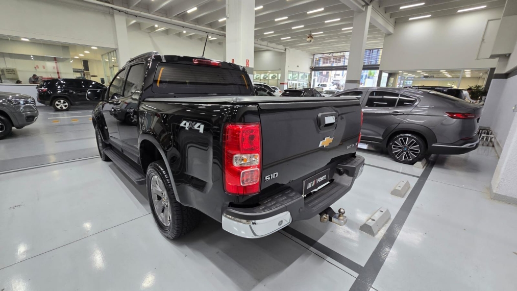 chevrolet s10 2.8 16v turbo diesel ltz cd 4x4 automatico 4p 202415