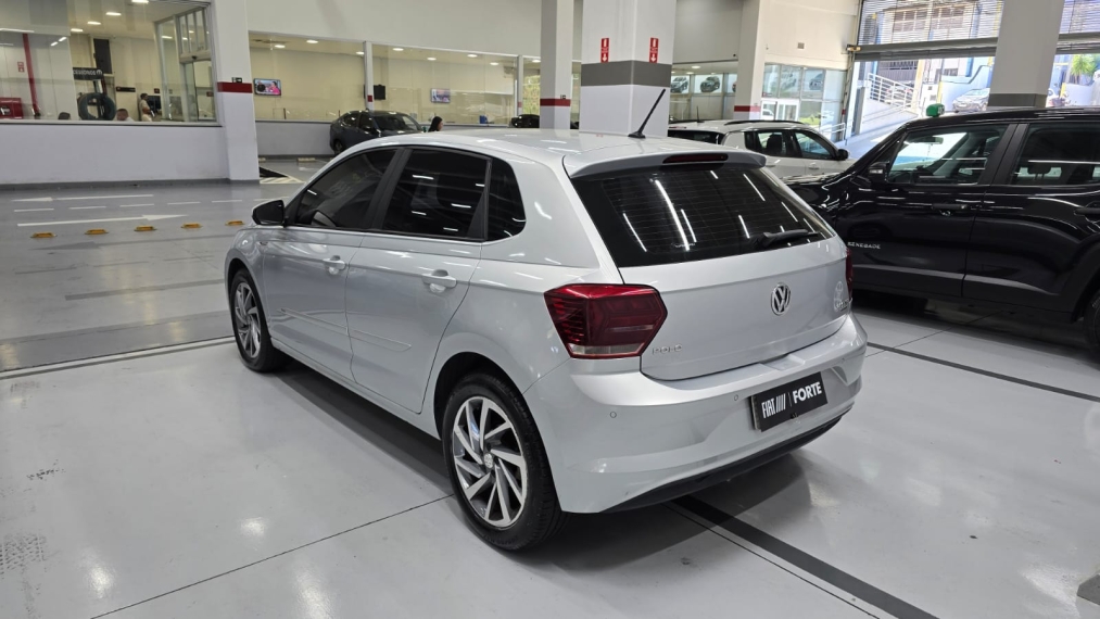 volkswagen polo 1.0 200 tsi comfortline automatico flex 4p manual 201815