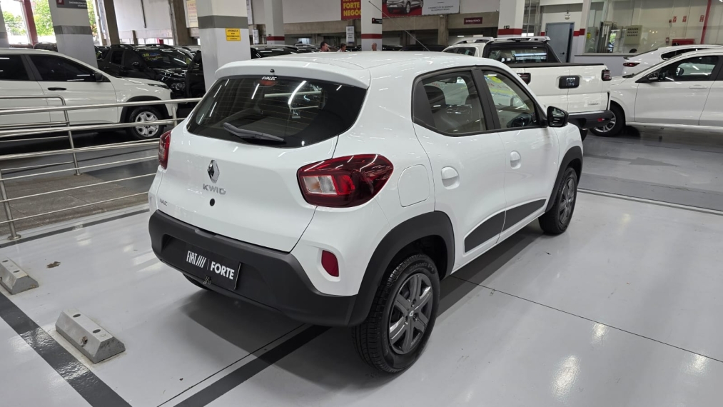 renault kwid 1.0 12v sce flex intense manual 4p 202613