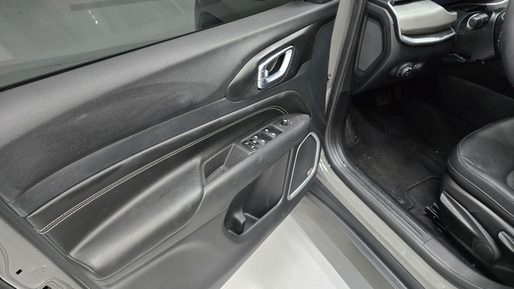 jeep compass 1.3 t270 turbo flex longitude at6 4p automatico 20259