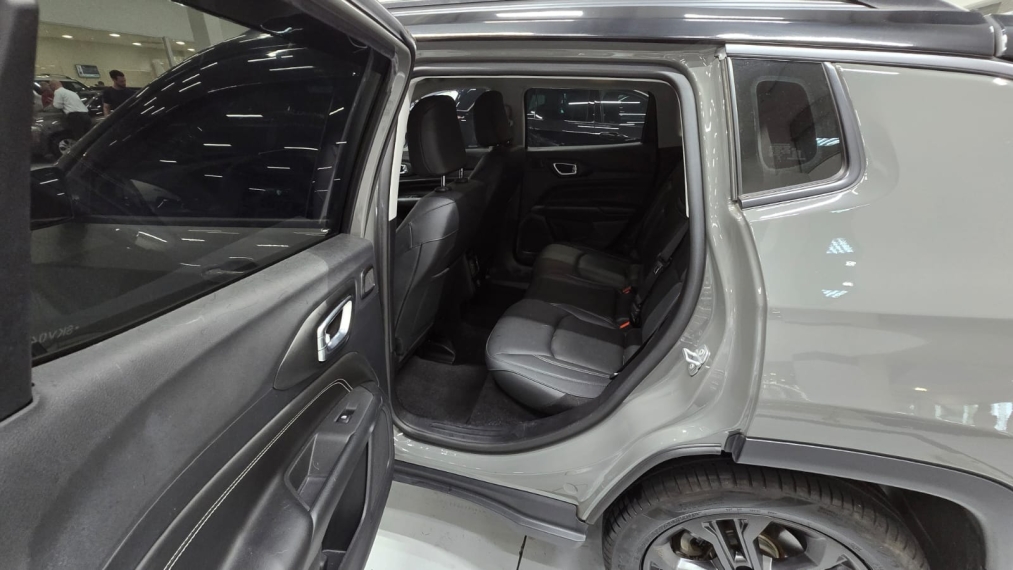 jeep compass 1.3 t270 turbo flex longitude at6 4p automatico 202512