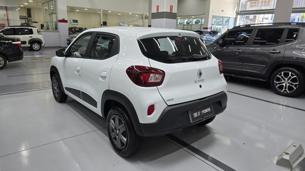 renault kwid 1.0 12v sce flex intense manual 4p 202615