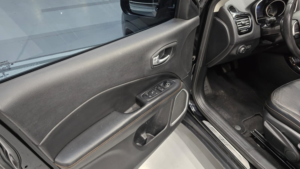 jeep compass 2.0 16v flex limited automatico 4p 20199