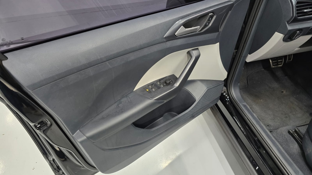 volkswagen t-cross 1.4 250 tsi total flex highline automatico 4p 20239