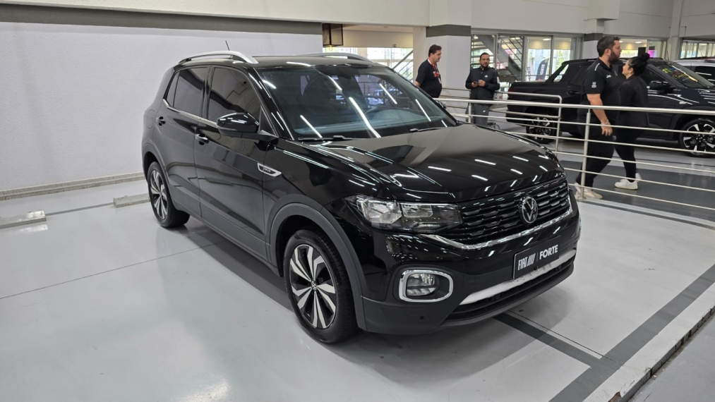 volkswagen t-cross 1.4 250 tsi total flex highline automatico 4p 20233