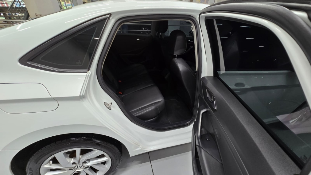 volkswagen jetta 1.4 250 tsi total flex comfortline tiptronic 4p automatico 201911