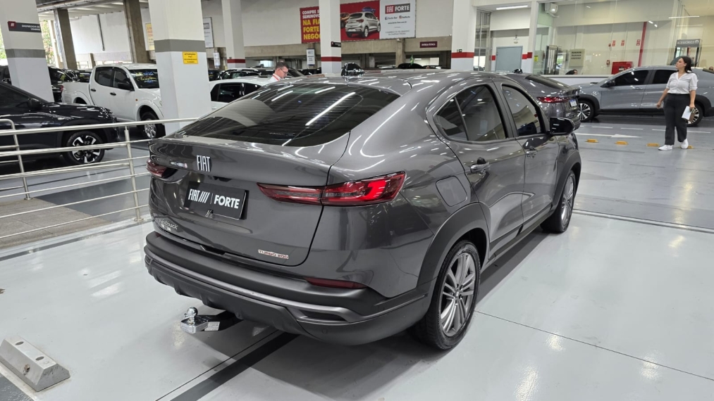 fiat fastback 1.0 turbo 200 flex cvt 4p automatico 200513