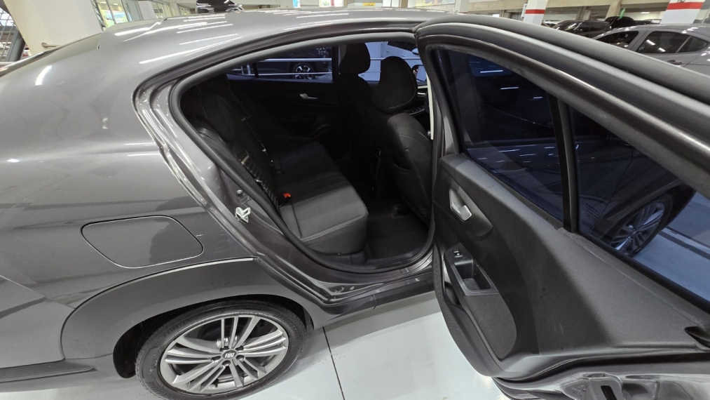 fiat fastback 1.0 turbo 200 flex cvt 4p automatico 200511