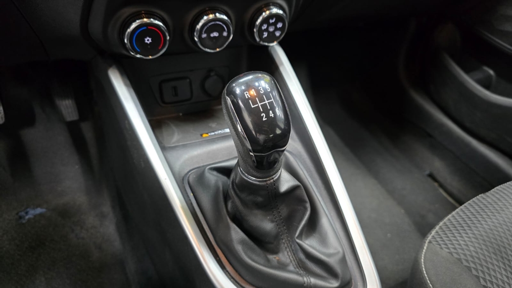 chevrolet onix 1.0 flex plus lt manual 4p 20207