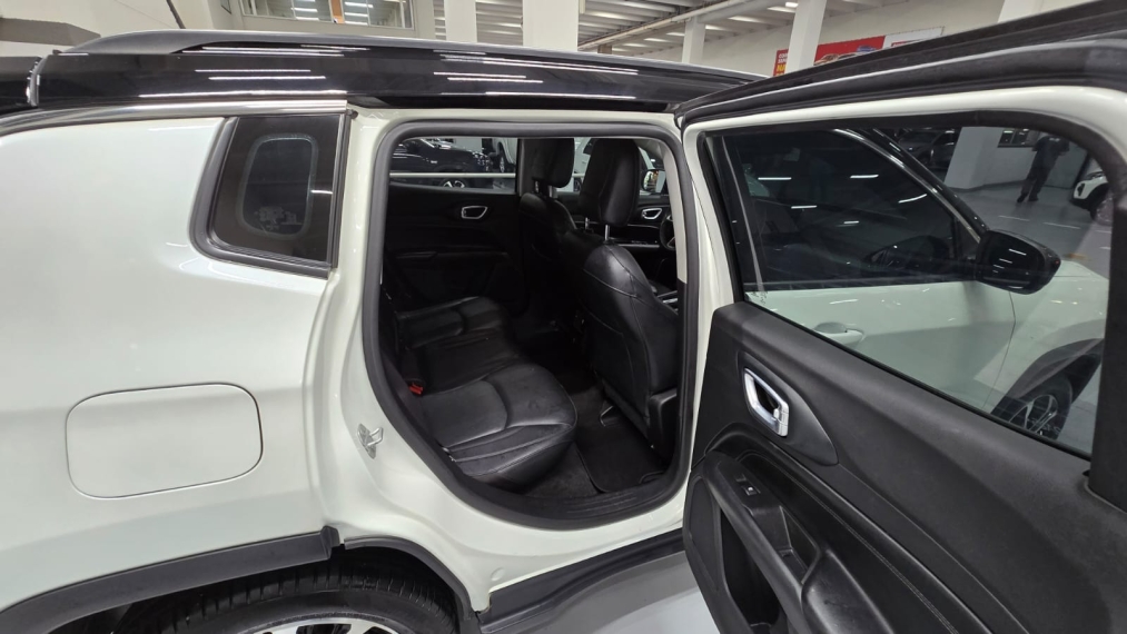 jeep compass 1.3 t270 turbo flex longitude at6 4p automatico 202211