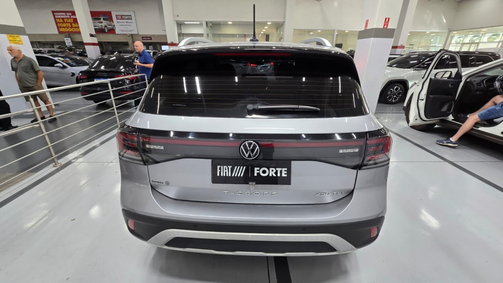volkswagen t-cross 1.4 250 tsi total flex highline automatico 4p 202514