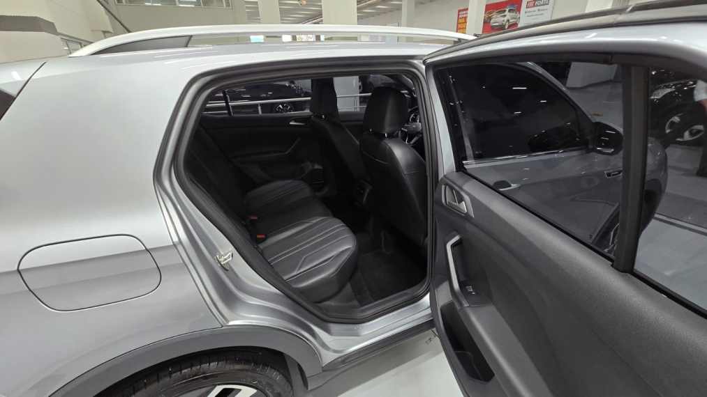 volkswagen t-cross 1.4 250 tsi total flex highline automatico 4p 202511