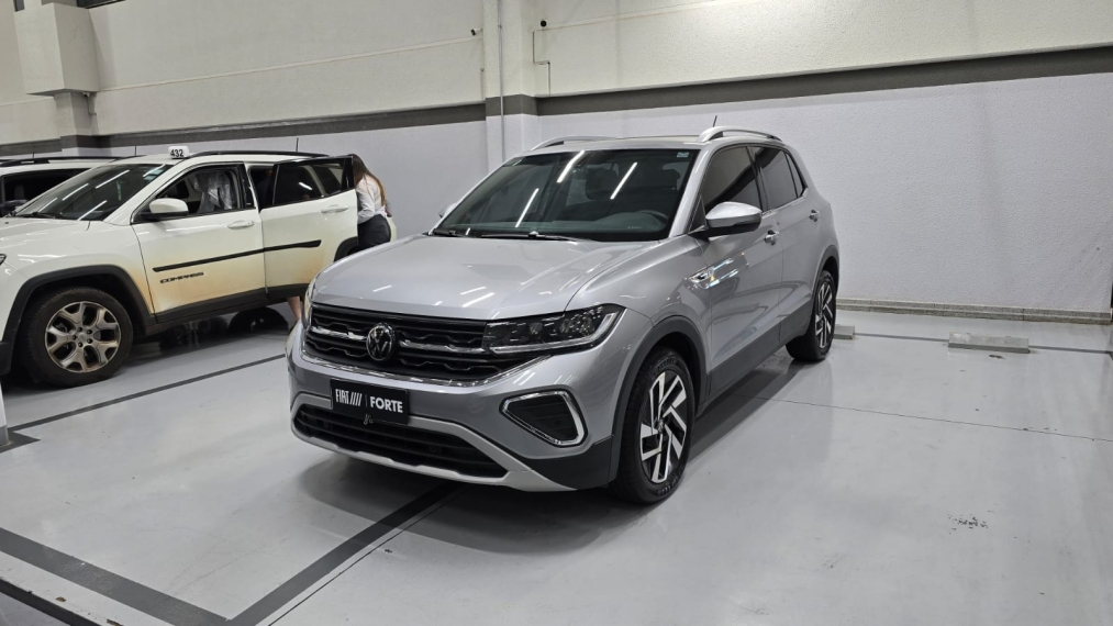 volkswagen t-cross 1.4 250 tsi total flex highline automatico 4p 20251