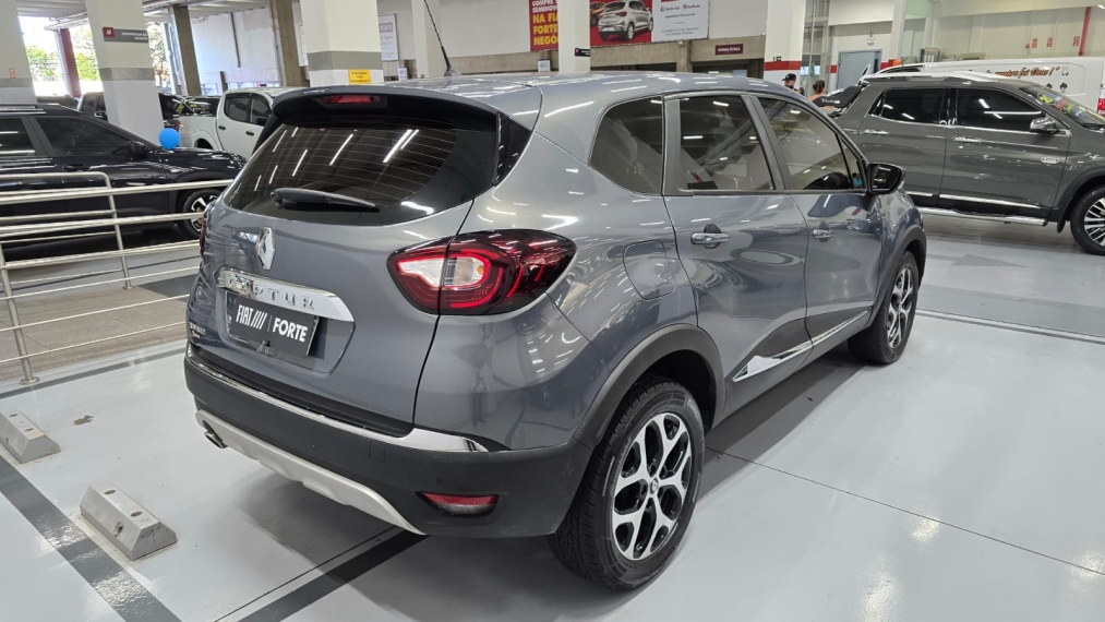 renault captur 2.0 16v hi-flex intense automatico flex 4p 201813