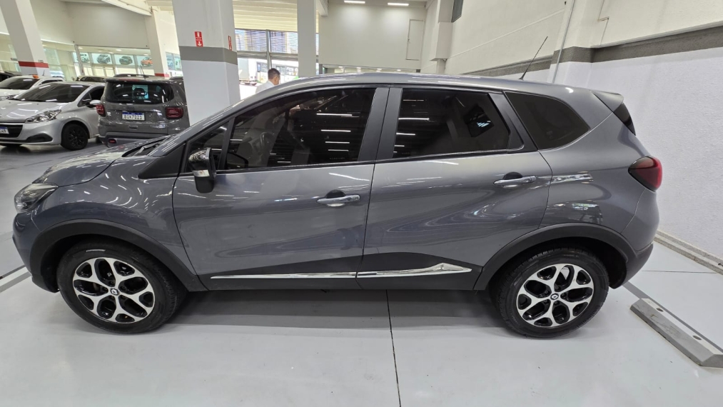 renault captur 2.0 16v hi-flex intense automatico flex 4p 20185