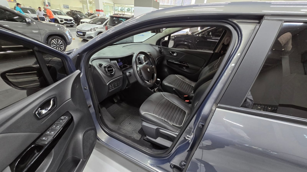 renault captur 2.0 16v hi-flex intense automatico flex 4p 20186