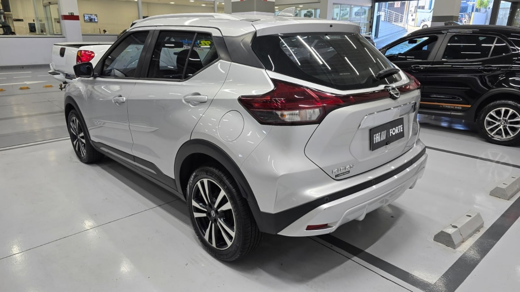 nissan kicks 1.6 16v flexstart advance xtronic flex 4p automatico 202215