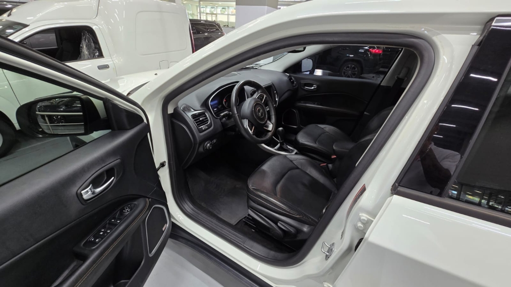 jeep compass 2.0 16v flex longitude automatico 4p 20196