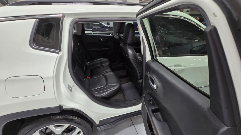 jeep compass 2.0 16v flex longitude automatico 4p 201911