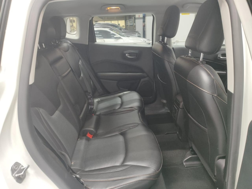 jeep compass 2.0 16v flex longitude automatico 4p 201811