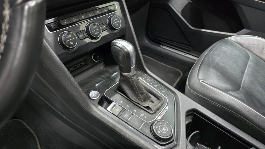 volkswagen tiguan 2.0 350 tsi gasolina allspace r-line 4motion dsg 4p automatico 20197