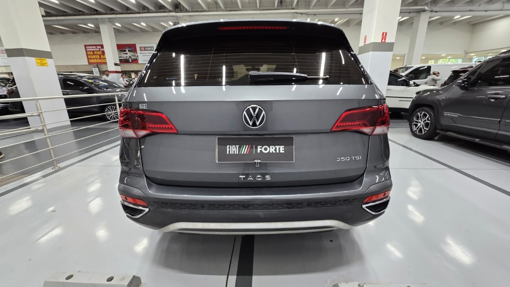 volkswagen taos 1.4 250 tsi total flex comfortline automatico 4p 202314