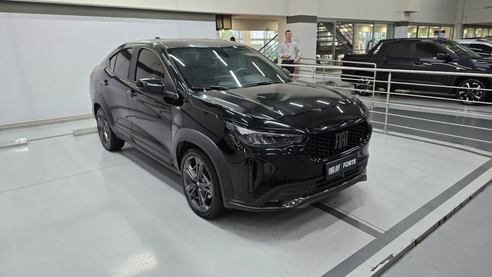 fiat fastback 1.3 turbo 270 flex limited edition at6 4p automatico 20233