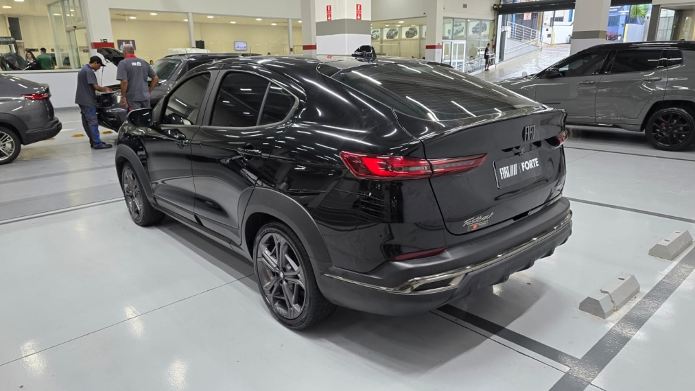 fiat fastback 1.3 turbo 270 flex limited edition at6 4p automatico 202315