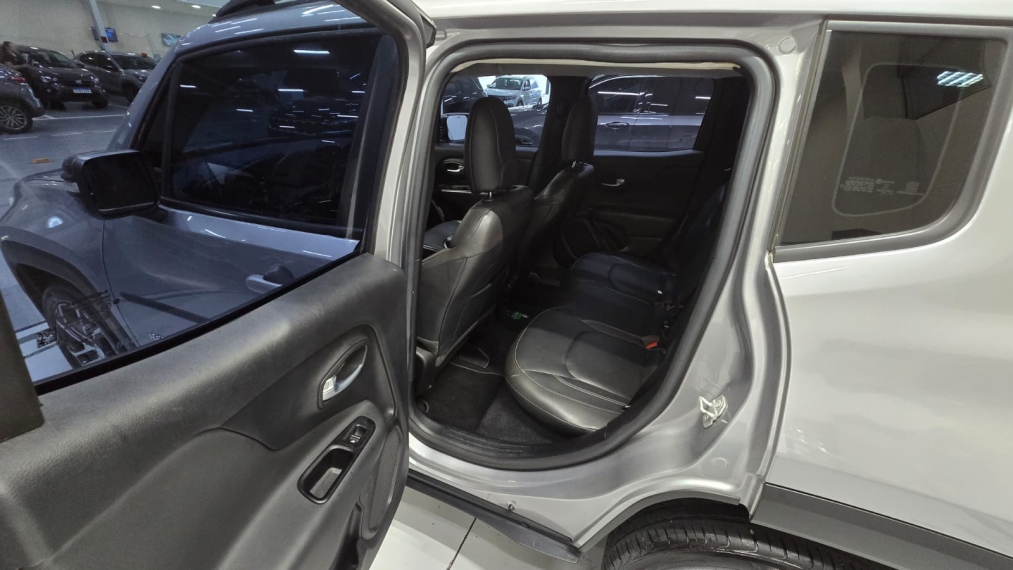 jeep renegade 1.3 t270 turbo flex longitude at6 4p automatico 202212