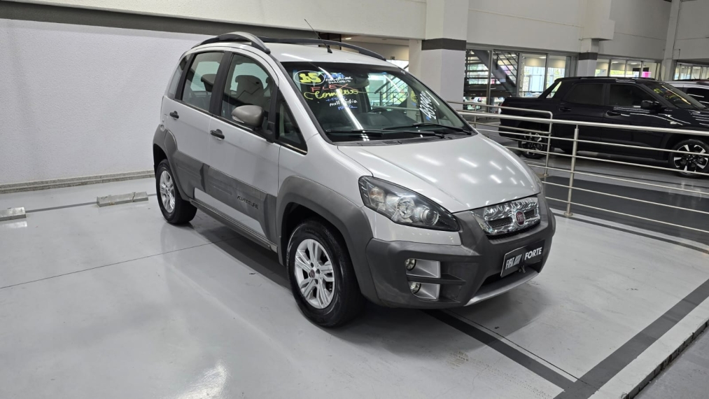 fiat idea 1.8 mpi adventure 16v flex 4p automatizado manual 20153