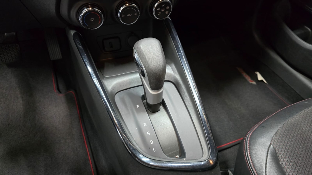 chevrolet onix 1.0 turbo flex rs automatico 4p 20237