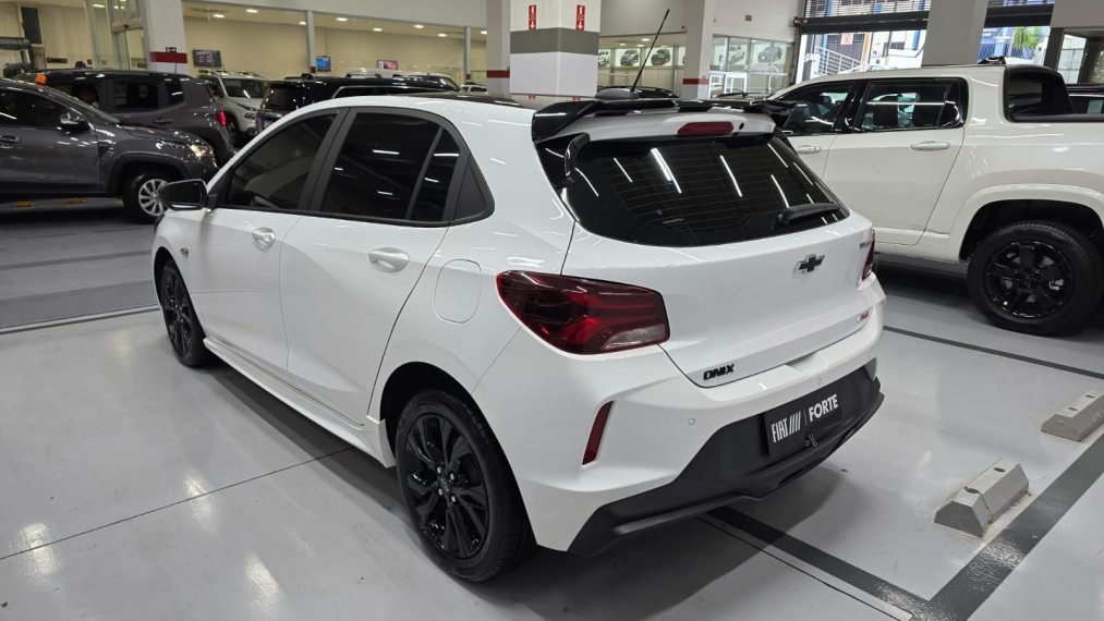 chevrolet onix 1.0 turbo flex rs automatico 4p 202315