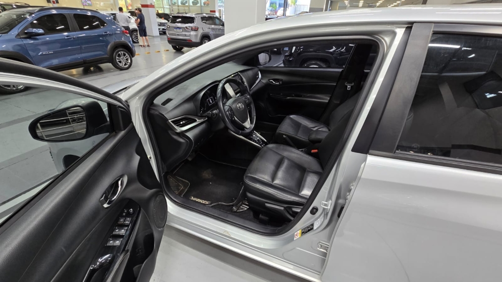 toyota yaris 1.5 16v flex sedan xls multidrive 4p automatico 20196