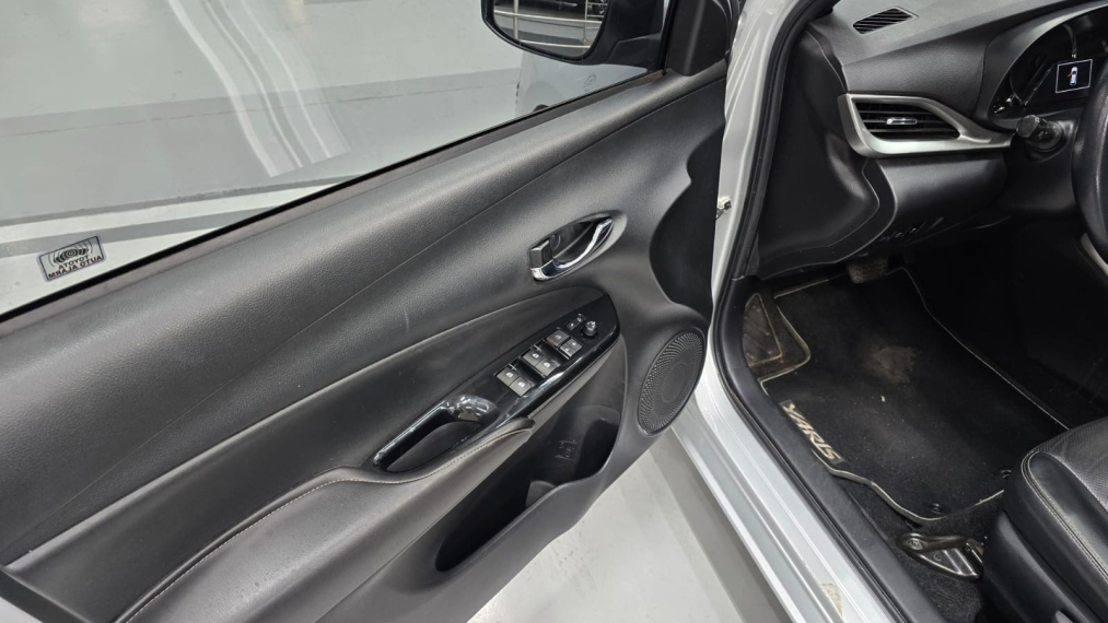 toyota yaris 1.5 16v flex sedan xls multidrive 4p automatico 20199