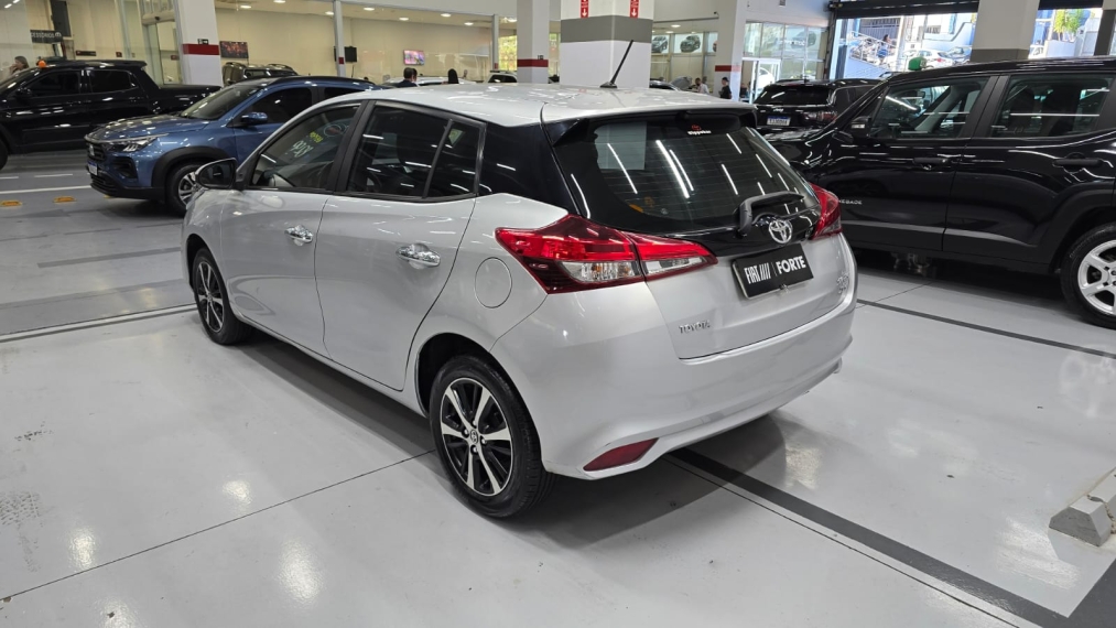 toyota yaris 1.5 16v flex sedan xls multidrive 4p automatico 201916