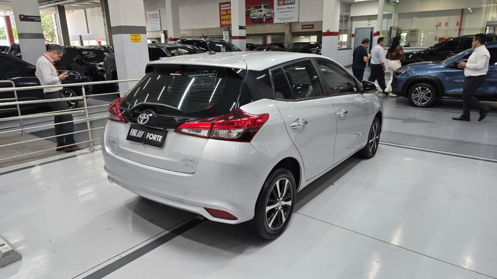 toyota yaris 1.5 16v flex sedan xls multidrive 4p automatico 201914