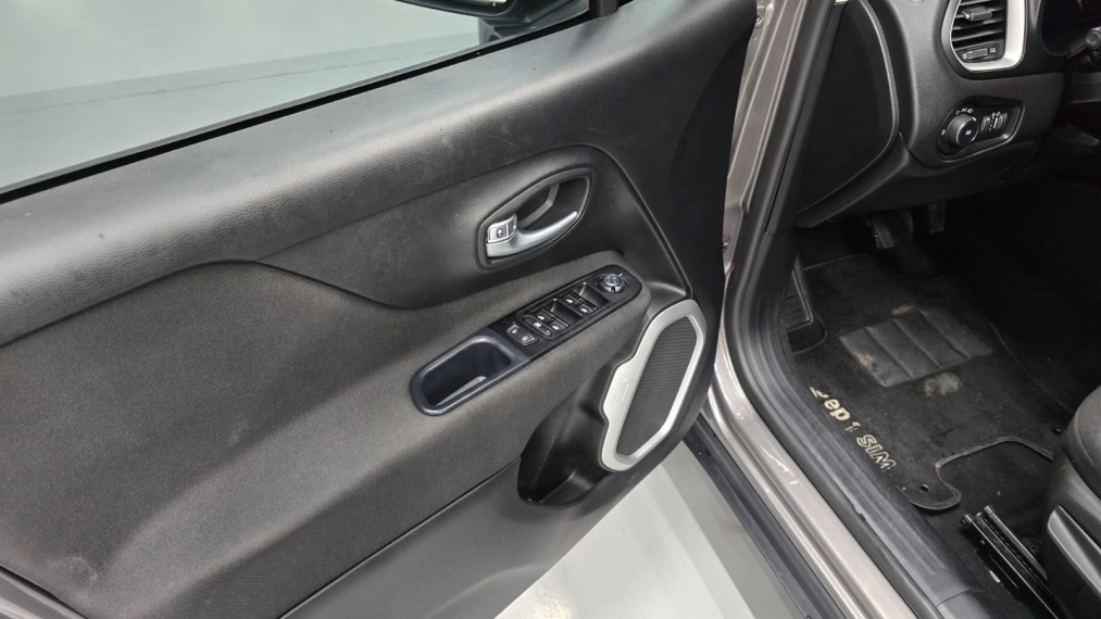 jeep renegade 1.8 16v flex 4p automatico 20219