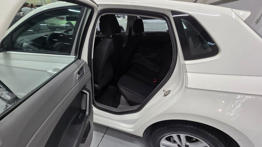 volkswagen polo 1.0 200 tsi comfortline automatico flex 4p manual 202012