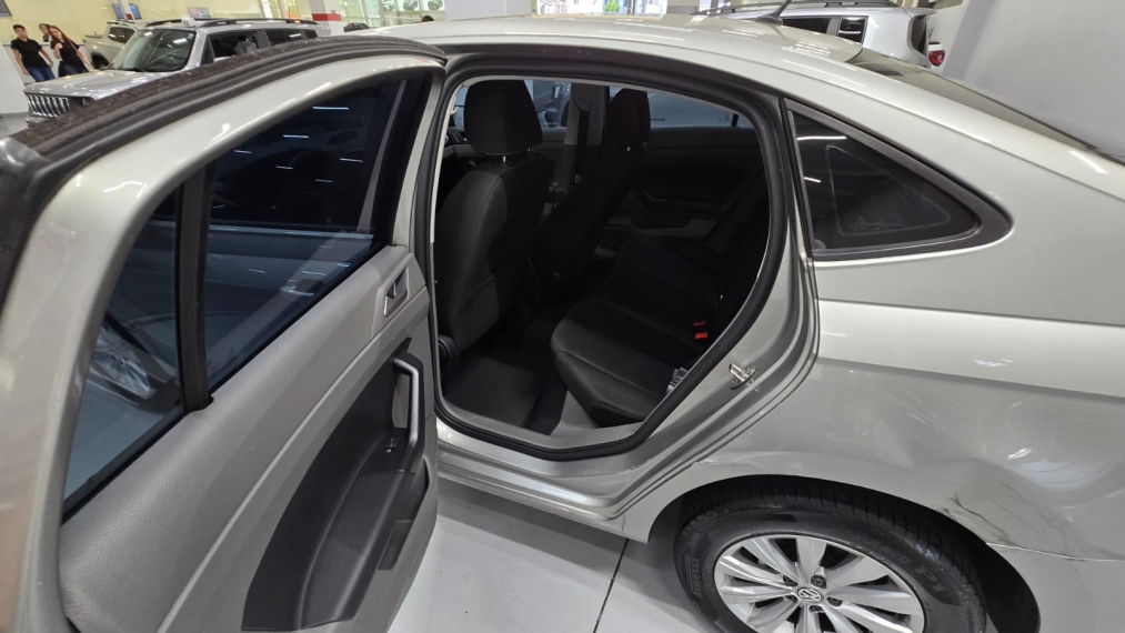 volkswagen virtus 1.0 200 tsi comfortline automatico flex 4p 202112