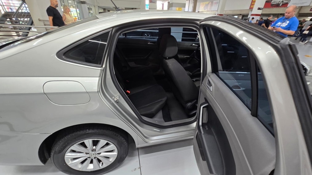 volkswagen virtus 1.0 200 tsi comfortline automatico flex 4p 202111