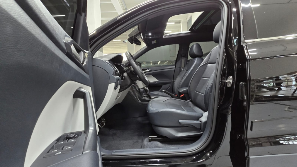 volkswagen t-cross 1.4 250 tsi total flex highline automatico 4p 202410