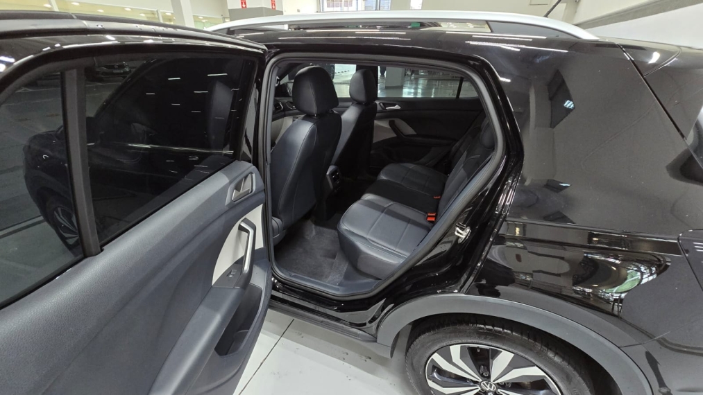 volkswagen t-cross 1.4 250 tsi total flex highline automatico 4p 202413