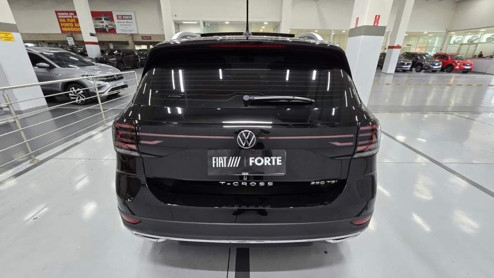 volkswagen t-cross 1.4 250 tsi total flex highline automatico 4p 202415