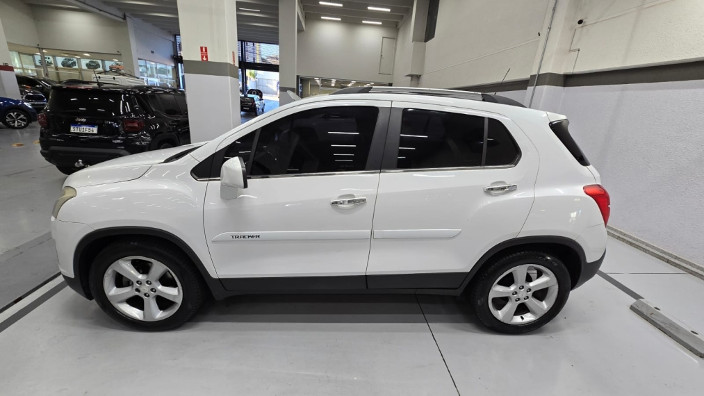 chevrolet tracker 1.8 mpfi ltz 4x2 16v flex 4p automatico 20155