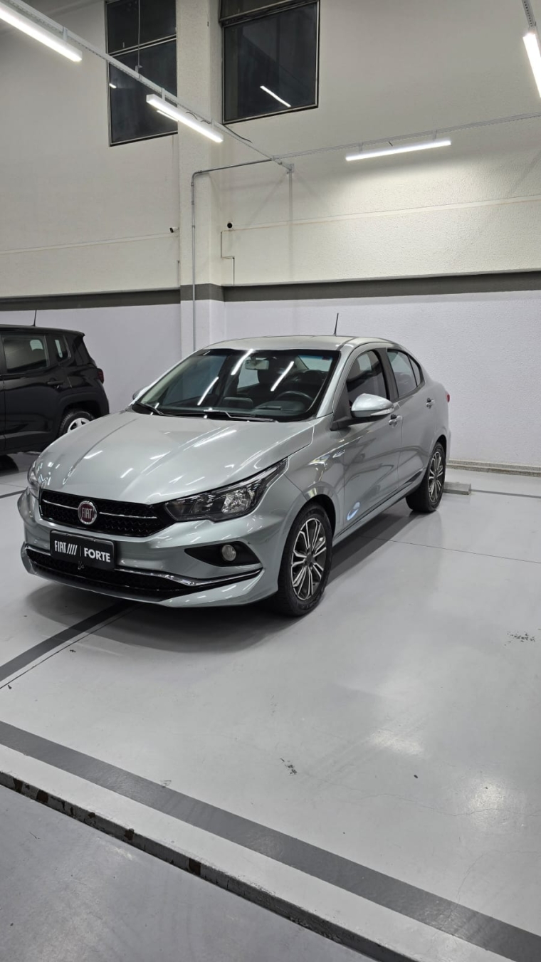 fiat cronos 1.8 e.torq flex precision manual 4p 2019