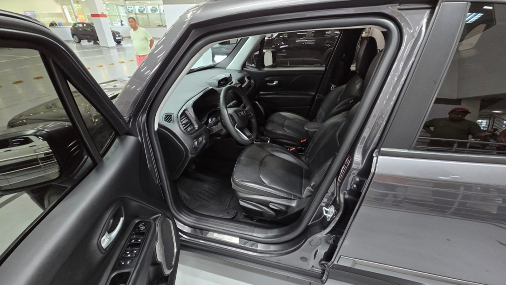jeep renegade 1.3 t270 turbo flex longitude at6 4p automatico 20236